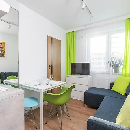 Apartment Superapart E. Habicha 7 *