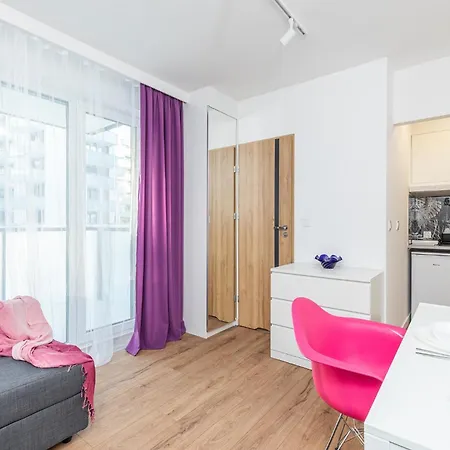 Superapart E. Habicha 7 Apartment